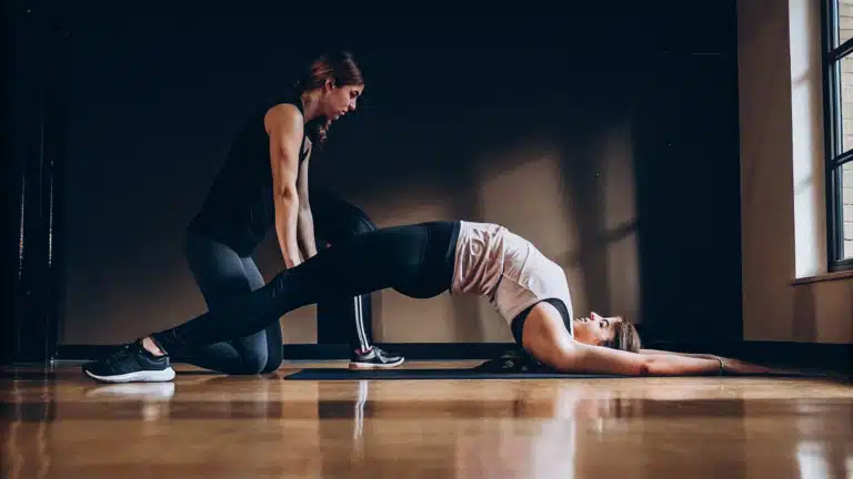 4-steps-to-become-a-personal-trainer-id-requirements-explained